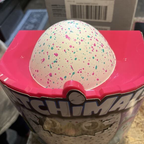 Rare 1st Edition 2016 Never Opened Spin Master Hatchimals Pengualas - Pink/Teal - Picture 6 of 16